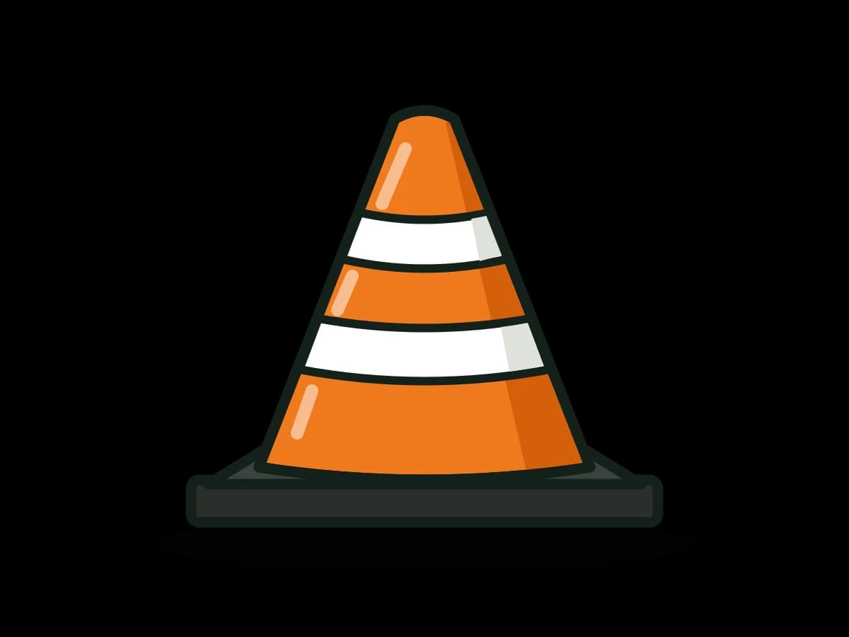 28 in PVC Traffic Cone, 7 lb Base, 6 in + 4 in Reflective Collars